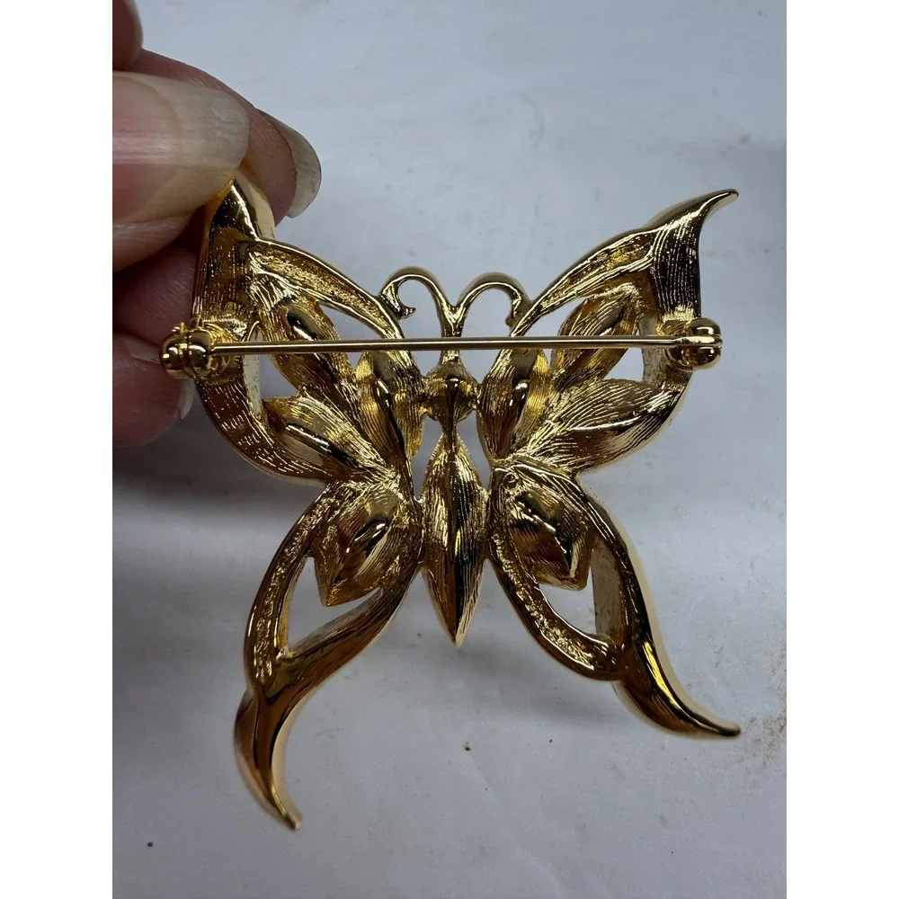 Avon Golden Butterfly Pin Vintage Gold Tone Multi Color Rhinestone Brooch Boxed